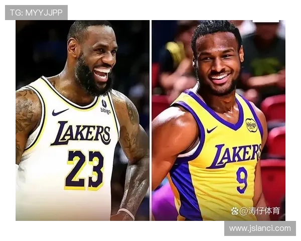 湖人队新赛季目标明确 詹姆斯领衔冲击总冠军再出发